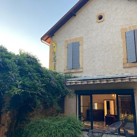 Vila Dordogne, Le Cambou, 5 Ch Avec Piscine Et Terrain 3 Ha Vergt-de-Biron