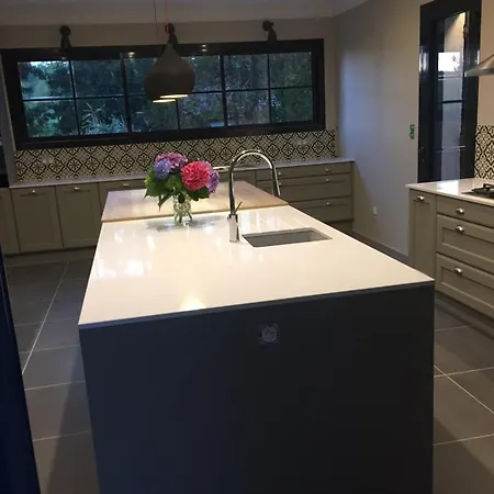 Villa Dordogne, Le Cambou, 5 Ch Avec Piscine Et Terrain 3 Ha *