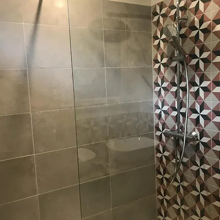 Dordogne, Le Cambou, 5 Ch Avec Piscine Et Terrain 3 Ha * Vergt-de-Biron