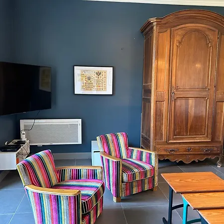 Dordogne, Le Cambou, 5 Ch Avec Piscine Et Terrain 3 Ha Vergt-de-Biron